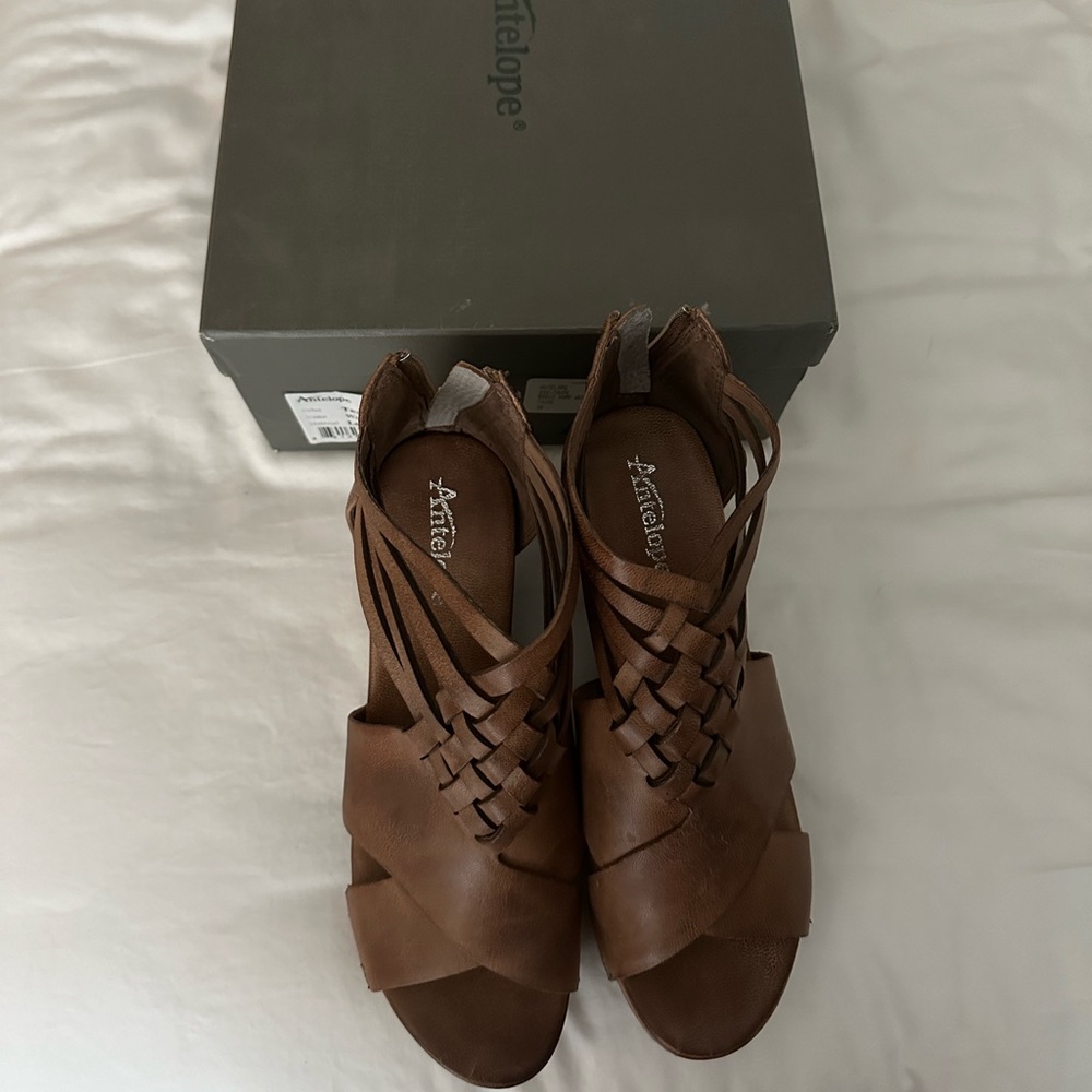 Antelope Leather Braid Vamp Wedg